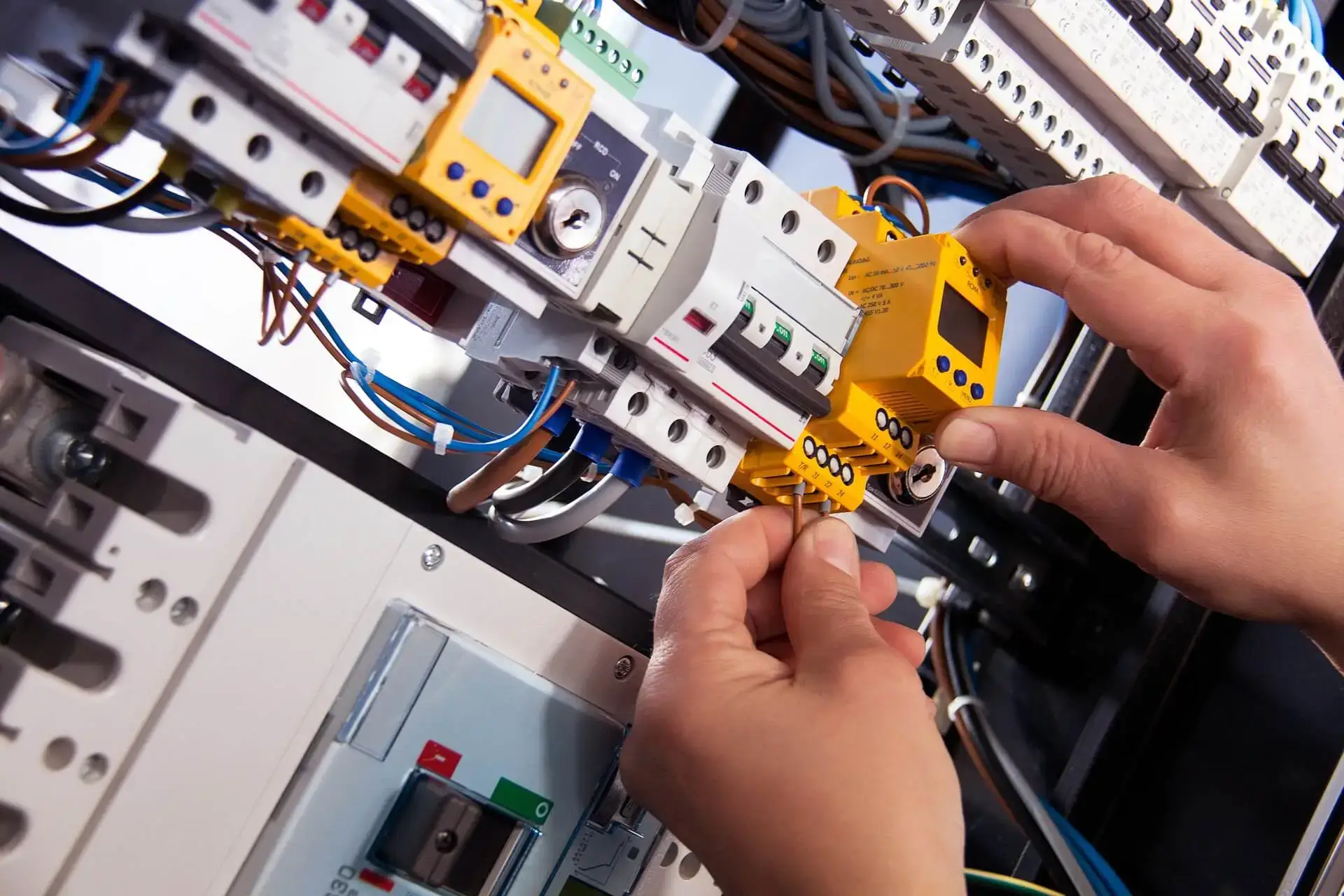 Certified electricians in Kingsbury